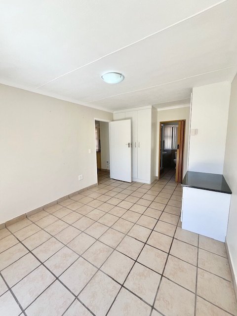 To Let 3 Bedroom Property for Rent in Reebok Western Cape